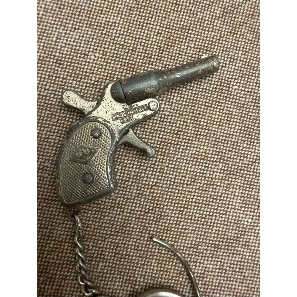 vintage Molgora Mignonnette miniature toy cap gun keychain Italy Works!
